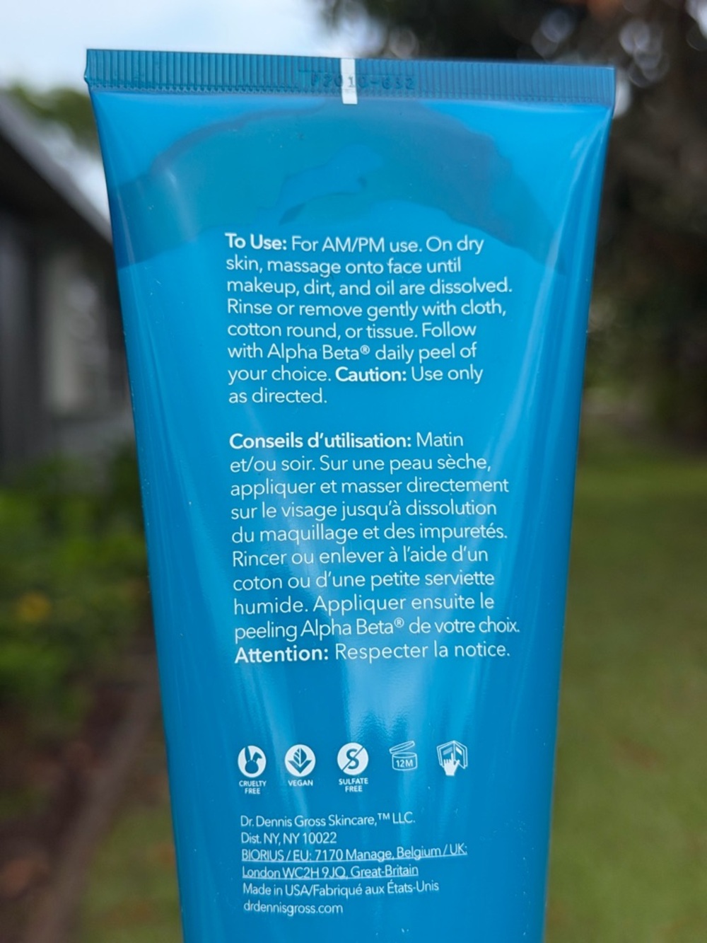 Dr DENNIS GROSS Skincare Hyaluronic Marine Meltaway Cleanser Makeup Removal - Picture 4 of 14